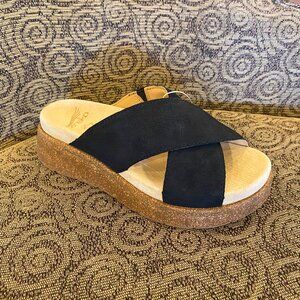 Dansko - Bridget Black - Multiple Sizes (NEW W/ BOX)